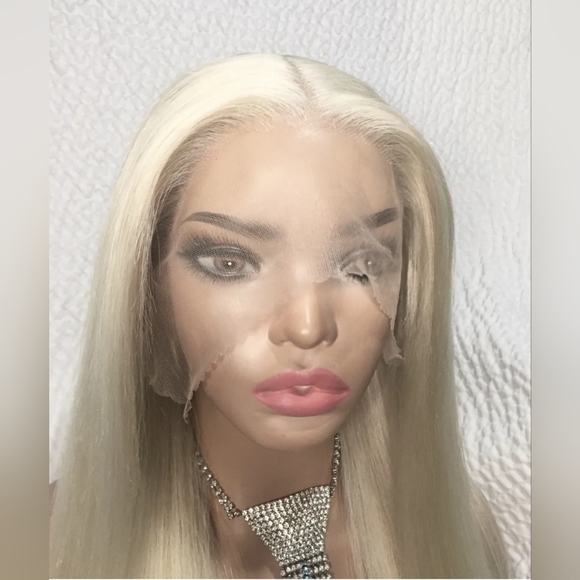 26 In Pale Blonde Lace Wig Human Hair - Picture 11 of 15
